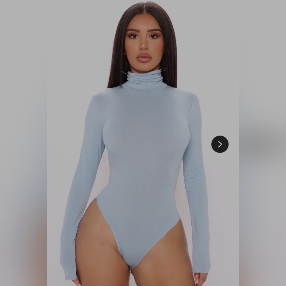 Fashion Nova Sky Blue Turtleneck Bodysuit